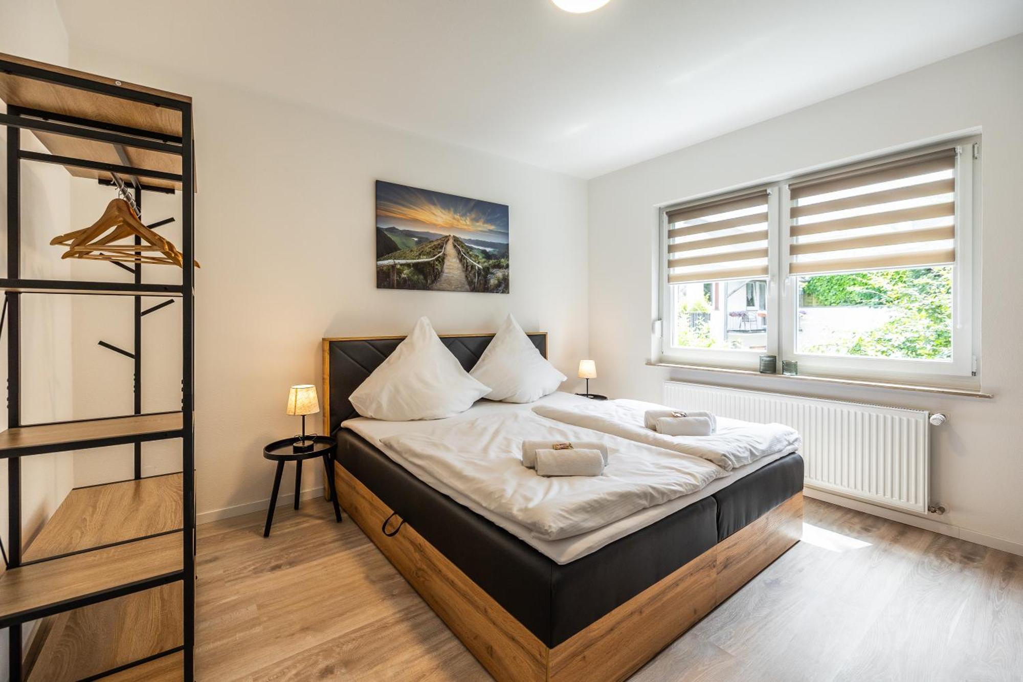 Eifelcomfort Modernes Apartment In Zentraler Lage Pruem Bagian luar foto